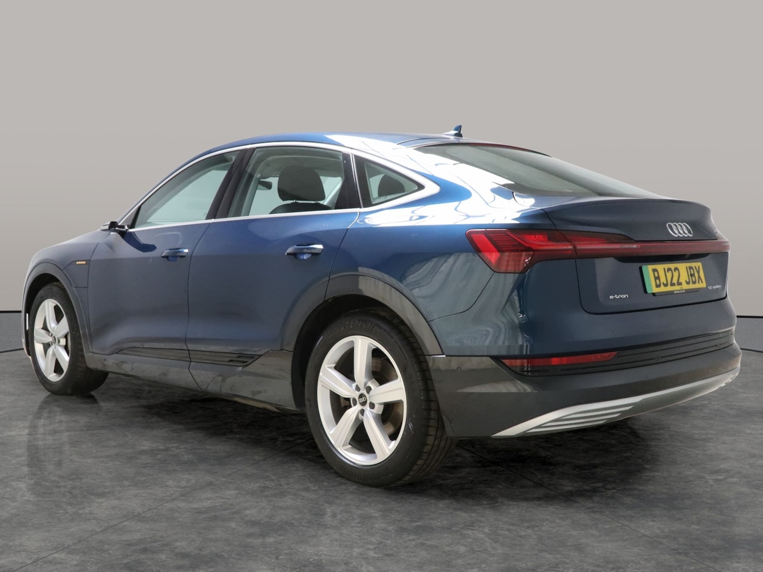 Used Audi e-tron 2022 for sale - 77036590: Photo 12