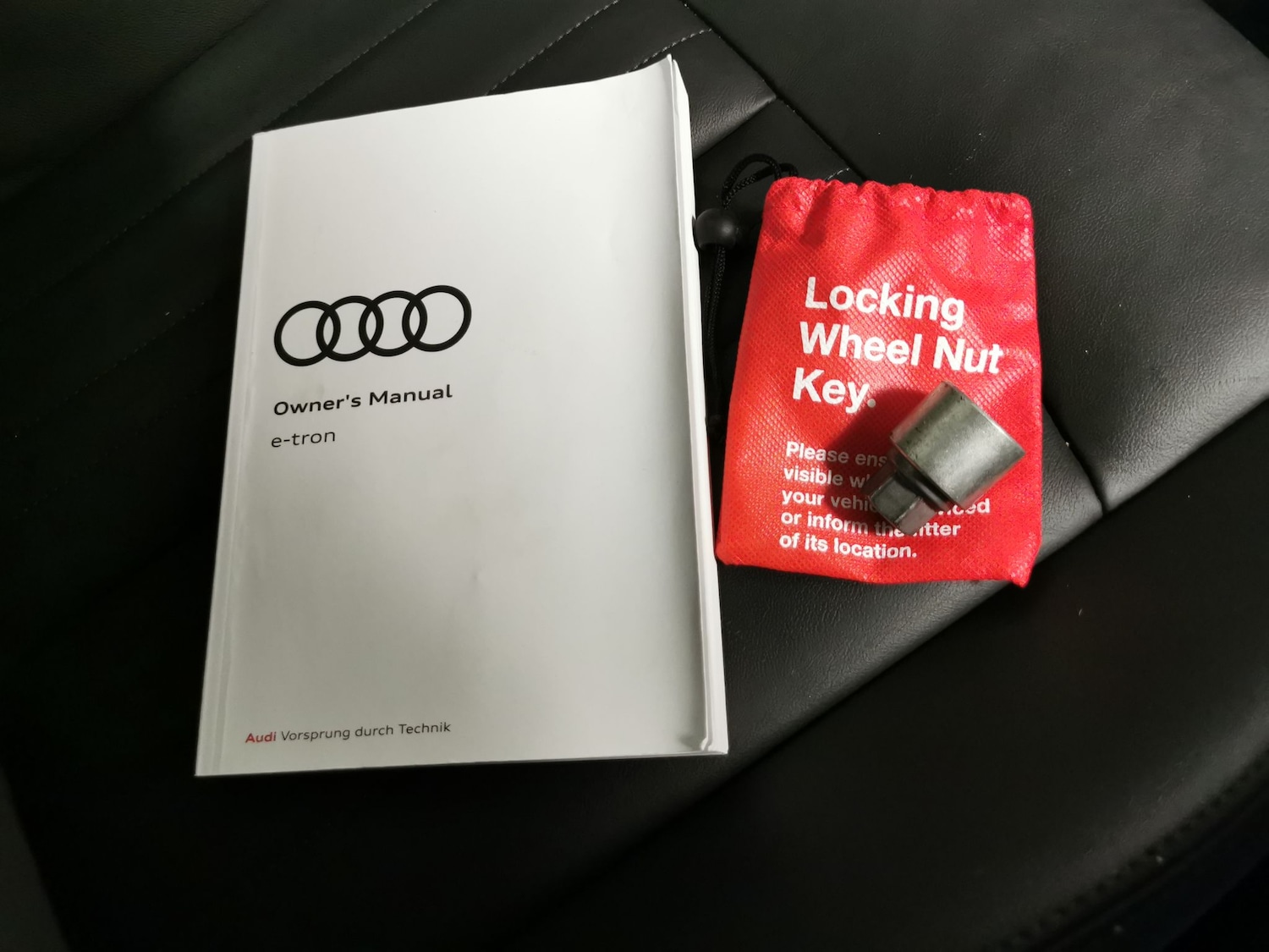 Used Audi e-tron 2022 for sale - 77036590: Photo 33