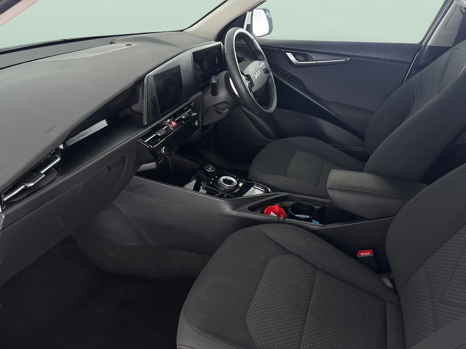 Used Kia Niro 2023 for sale - 77965728: Photo 4