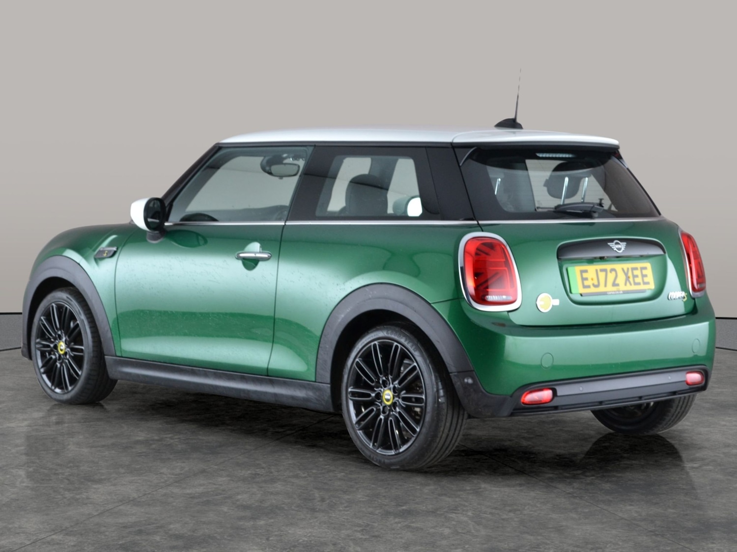 Used MINI Hatch 2022 for sale - 76892667: Photo 11