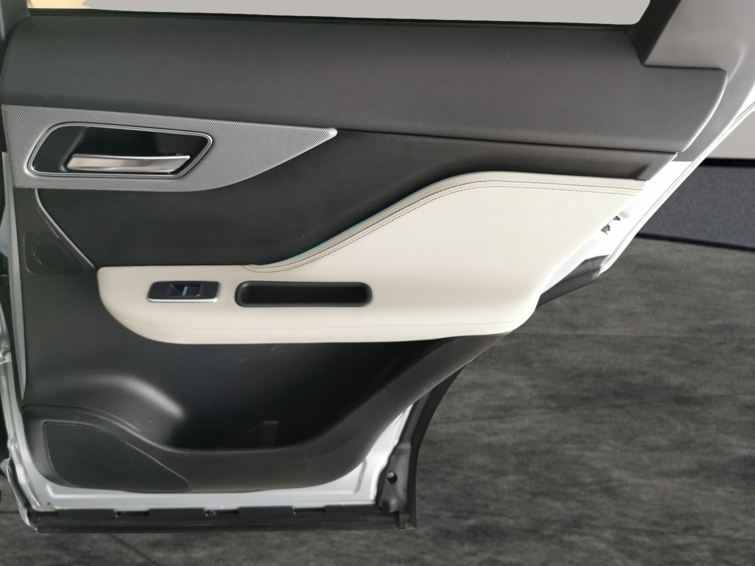 Used Jaguar F-Pace 2020 for sale - 76507939: Photo 35