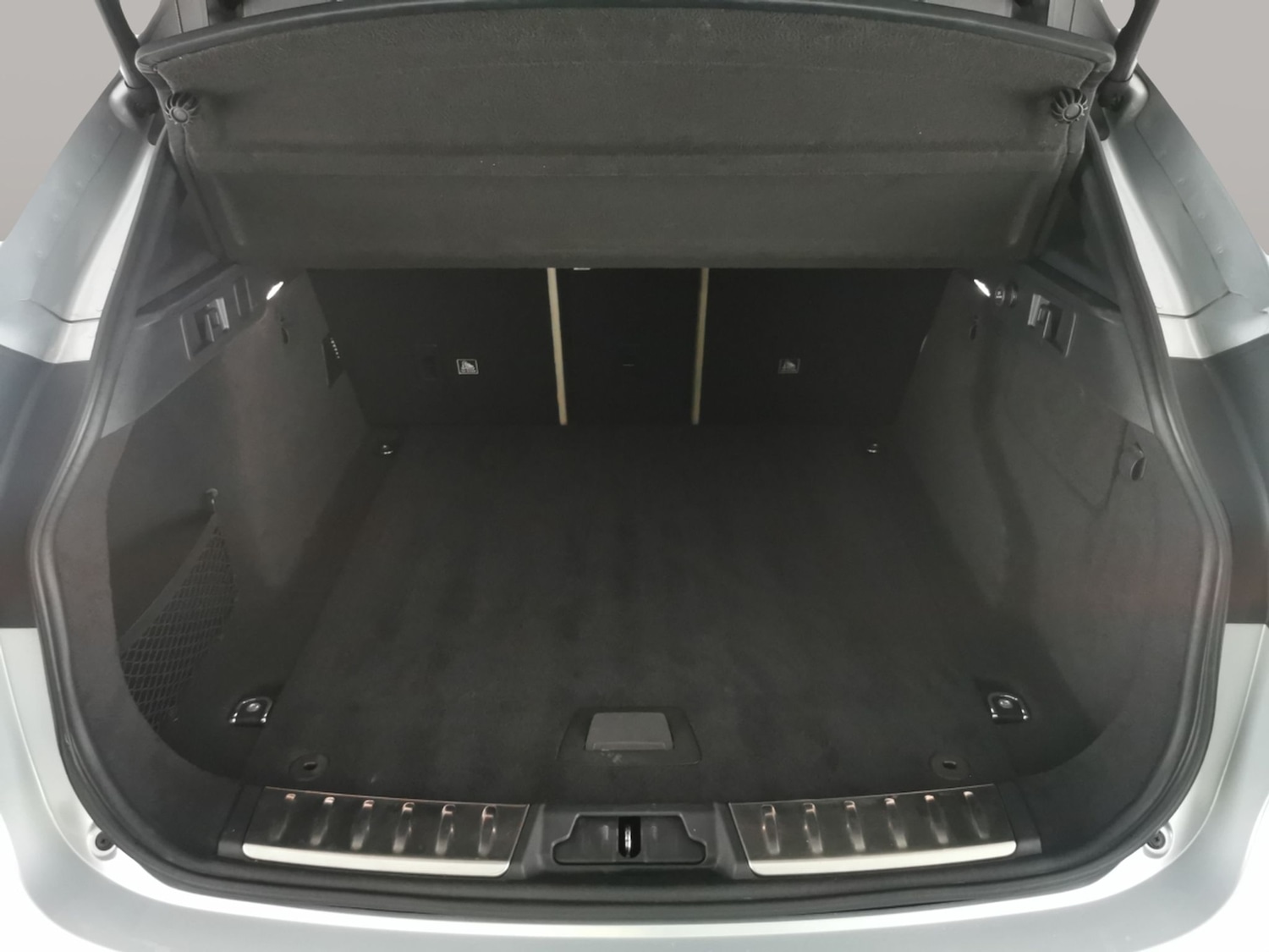 Used Jaguar F-Pace 2020 for sale - 76507939: Photo 39