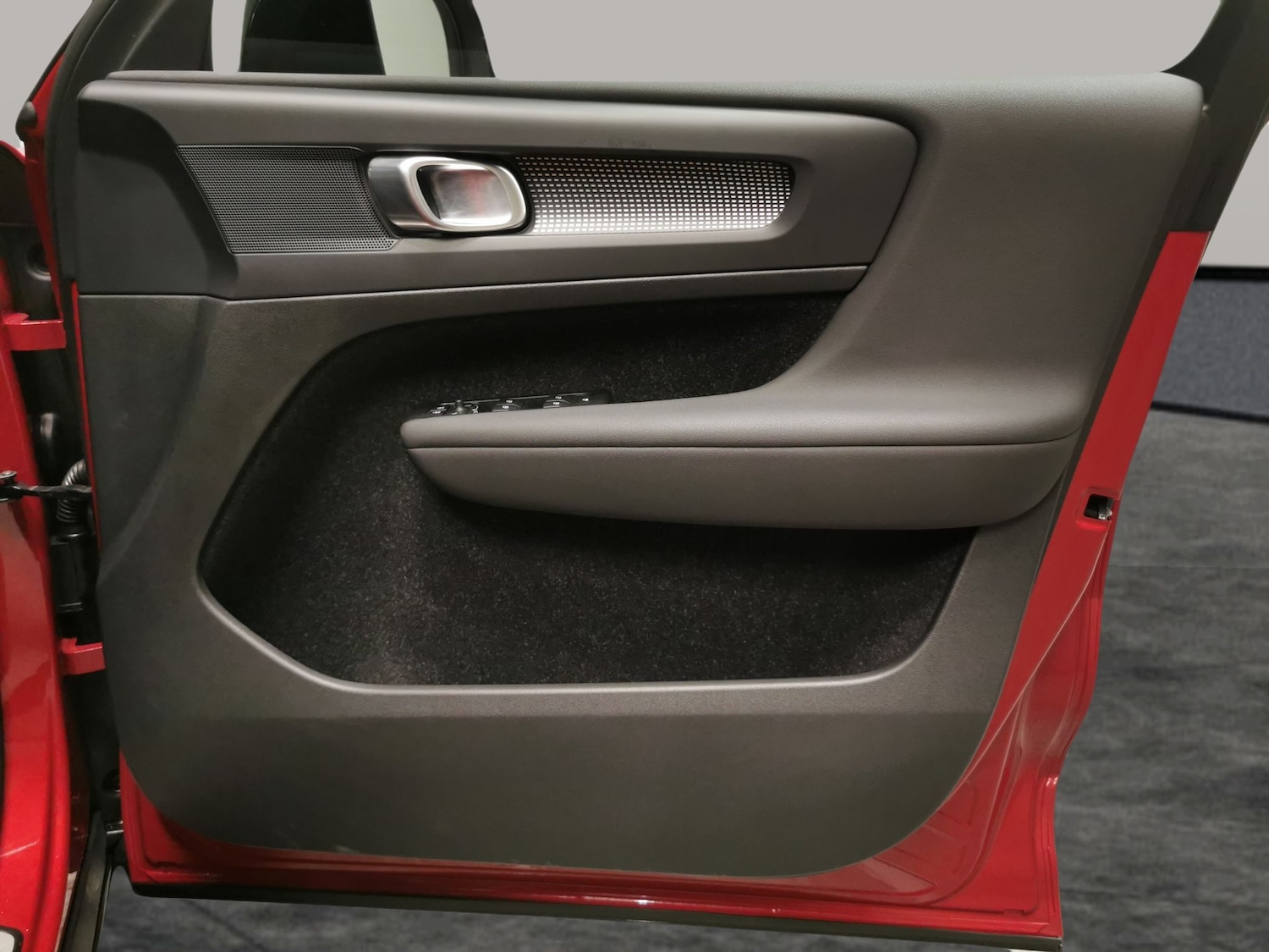 Used Volvo XC40 2020 for sale - 76758138: Photo 28