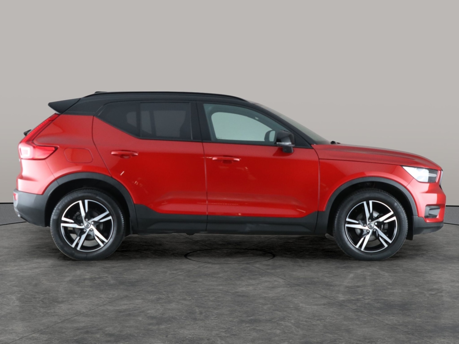 Used Volvo XC40 2020 for sale - 76758138: Photo 9