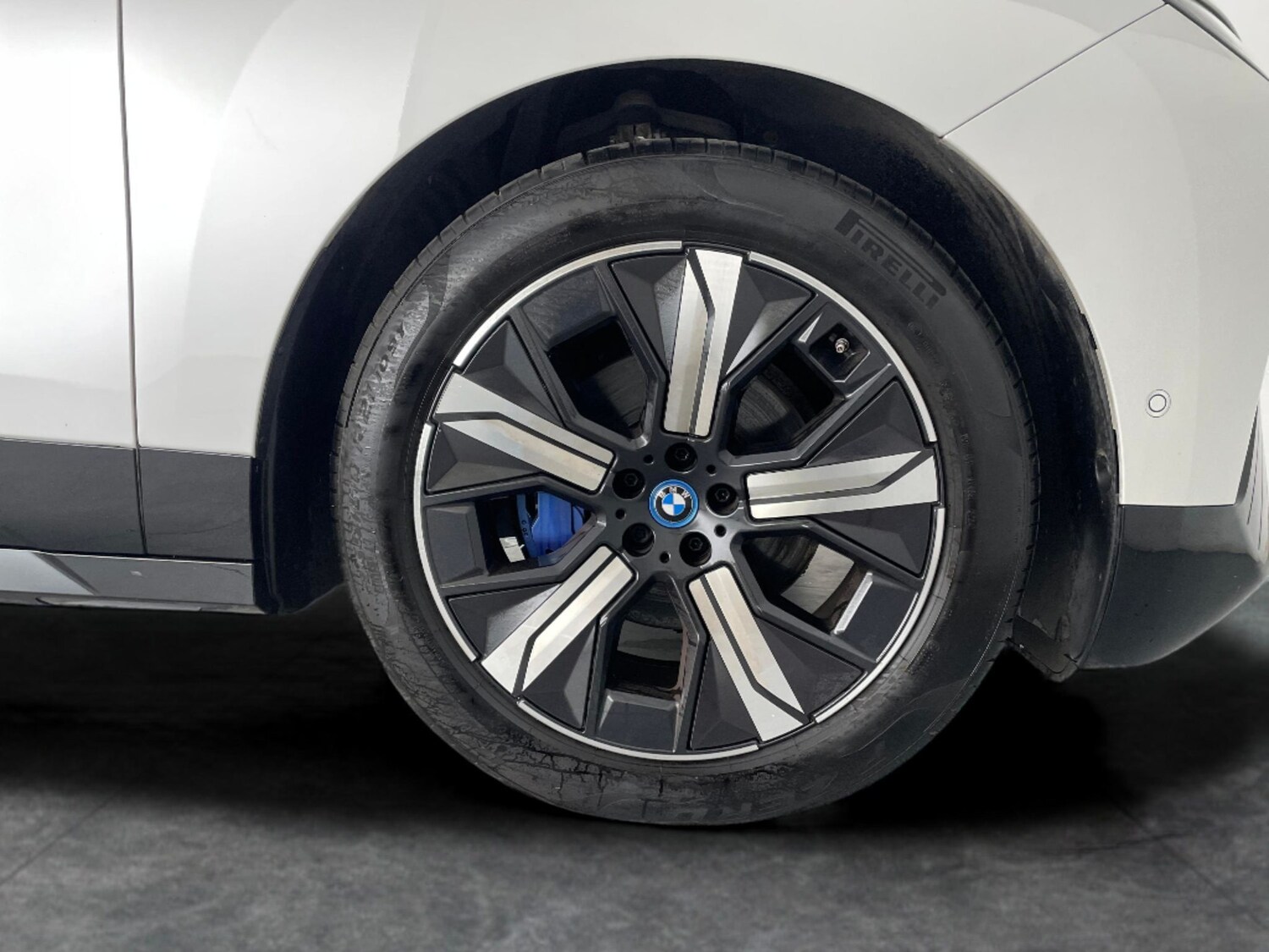 Used BMW iX 2022 for sale - 77448134: Photo 37