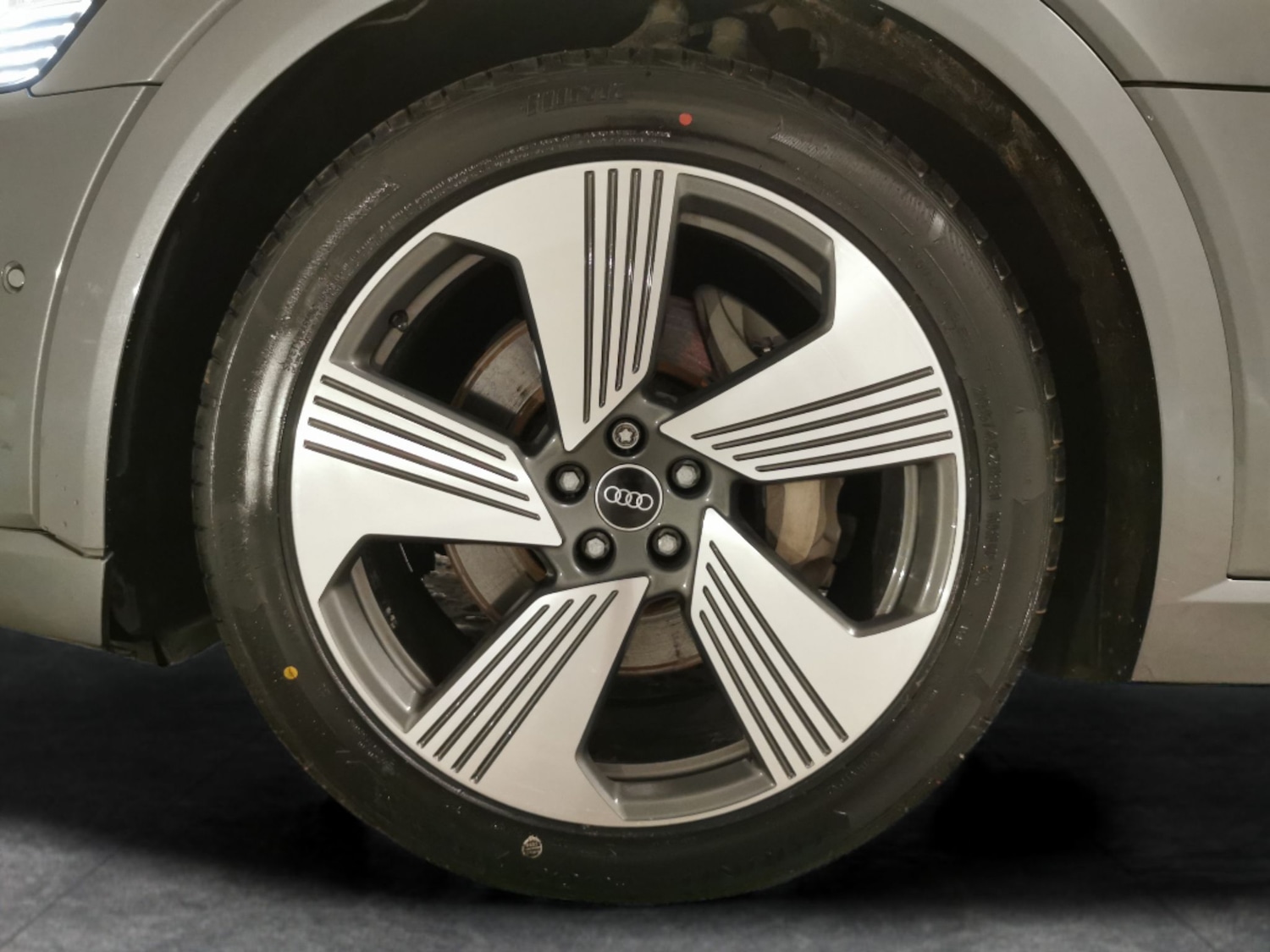 Used Audi e-tron 2021 for sale - 77846160: Photo 29