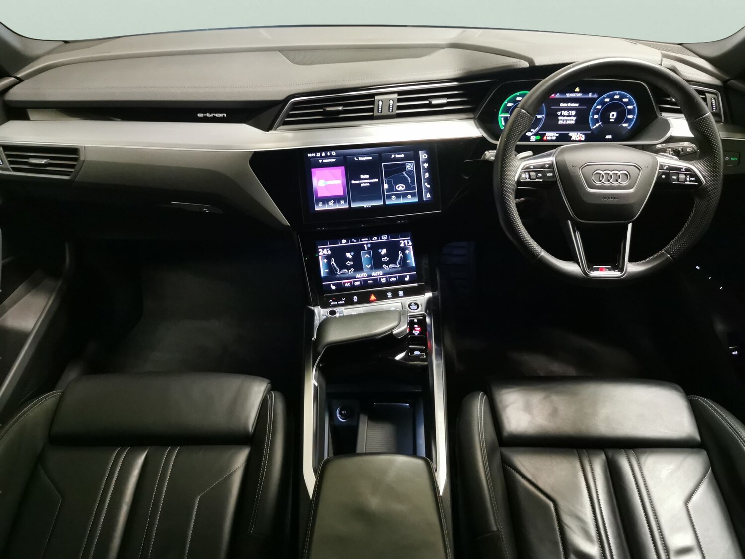 Used Audi e-tron 2021 for sale - 77846160: Photo 8