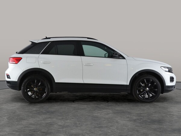 Used Volkswagen T-Roc 2021 for sale - 76155865: Photo 13