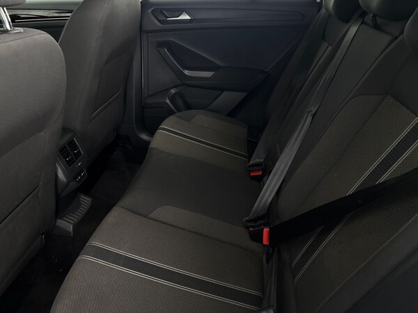 Used Volkswagen T-Roc 2021 for sale - 76155865: Photo 31