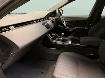 Used Land Rover Range Rover Evoque 2021 for sale - 77234386: Photo