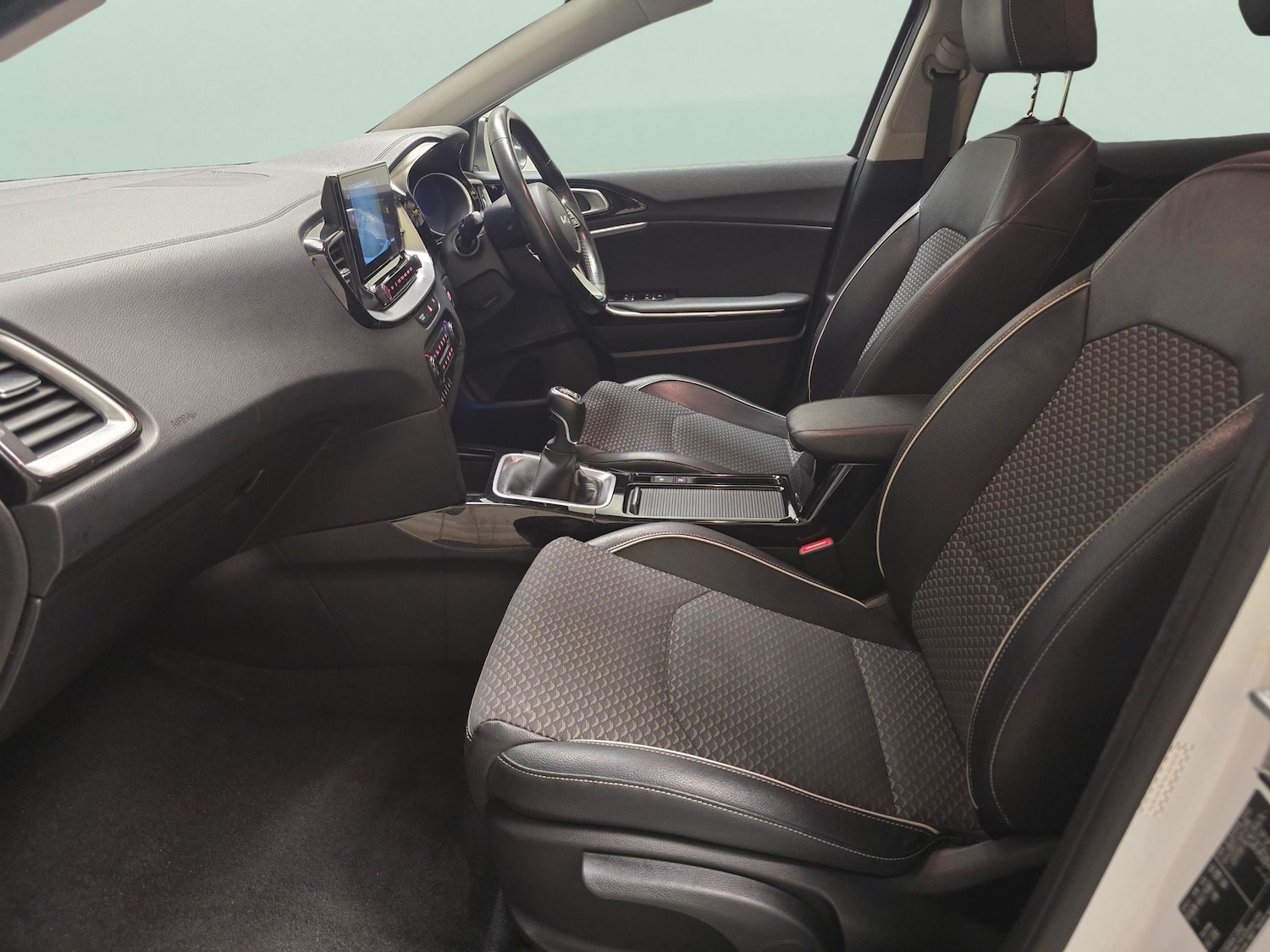 Used Kia XCeed 2021 for sale - 76696795: Photo 4