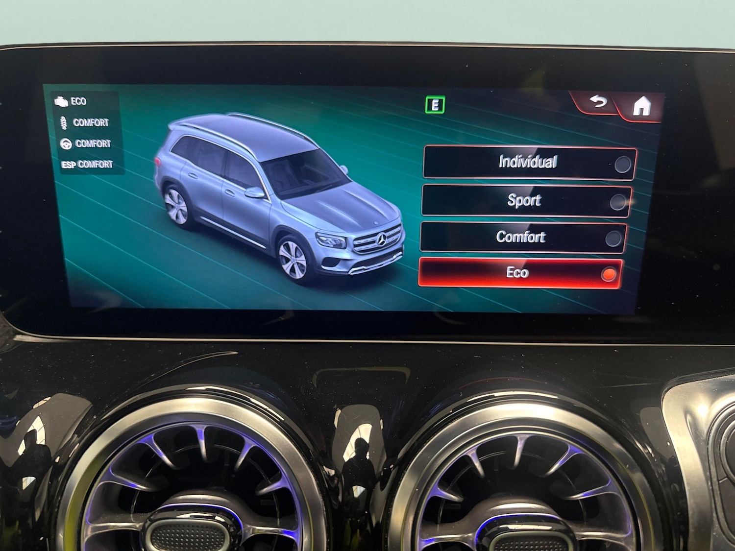 Used Mercedes-Benz GLB 2023 for sale - 76670014: Photo 16