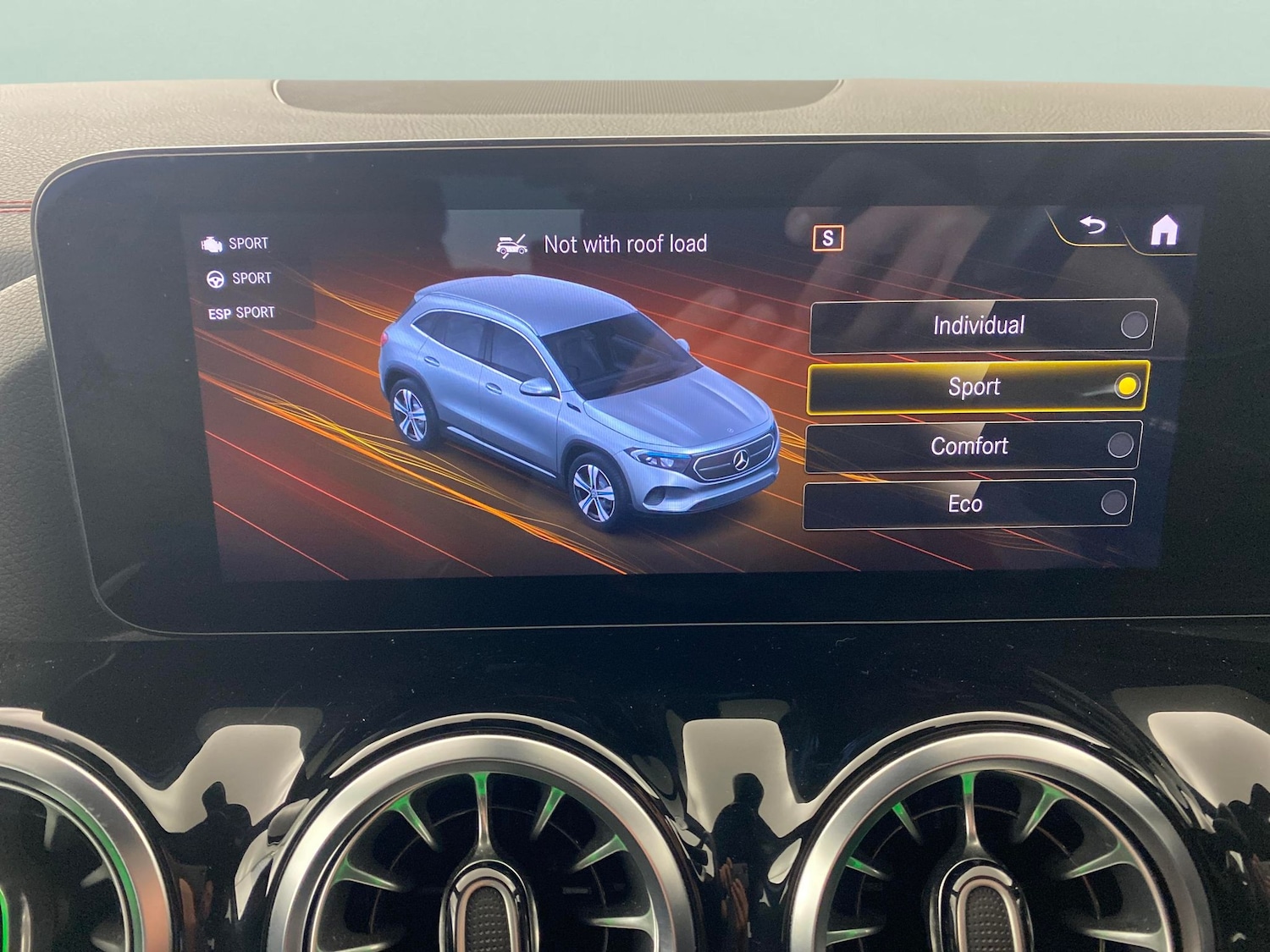 Used Mercedes-Benz EQA 2021 for sale - 76542580: Photo 17