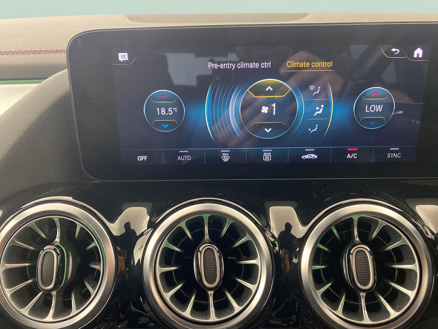 Used Mercedes-Benz EQA 2021 for sale - 76542580: Photo 18