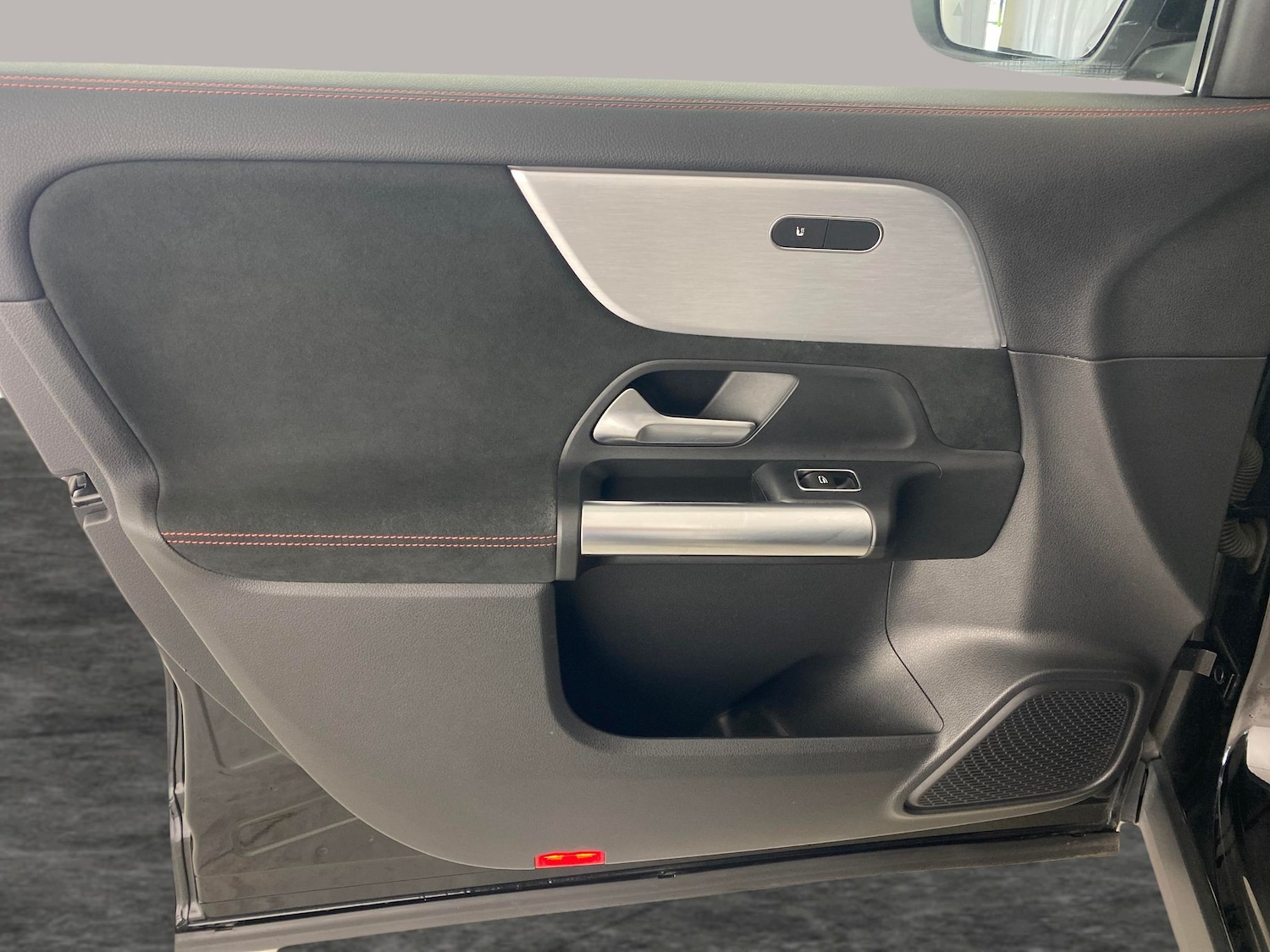 Used Mercedes-Benz EQA 2021 for sale - 76542580: Photo 23