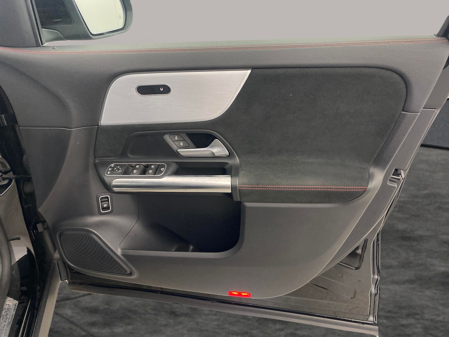 Used Mercedes-Benz EQA 2021 for sale - 76542580: Photo 25