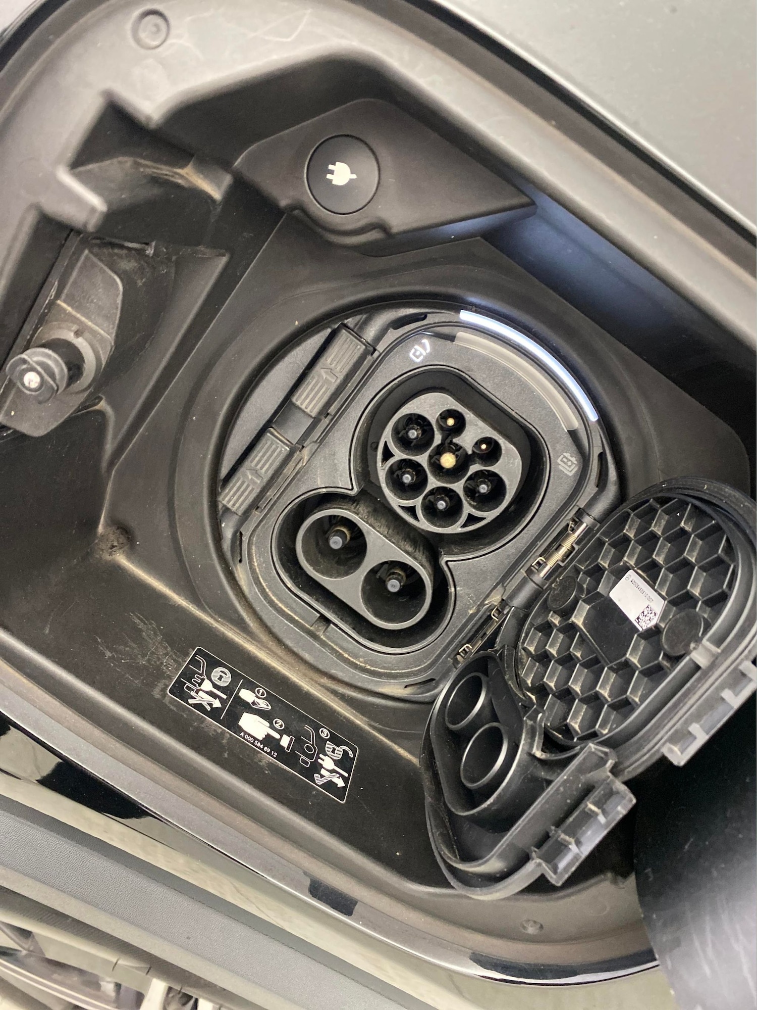 Used Mercedes-Benz EQA 2021 for sale - 76542580: Photo 27