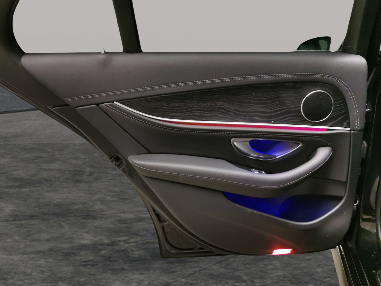 Used Mercedes-Benz E Class 2018 for sale - 77420773: Photo 27