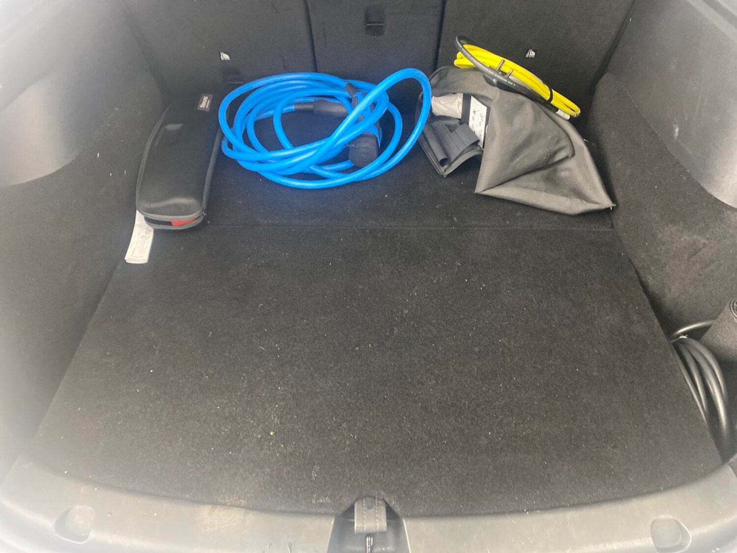 Used Tesla Model Y 2023 for sale - 78137481: Photo 8