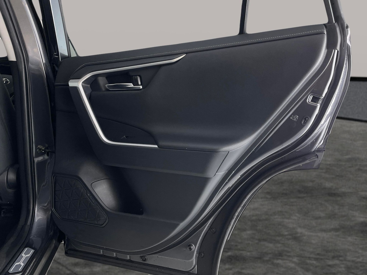 Used Toyota RAV4 2022 for sale - 77916993: Photo 31