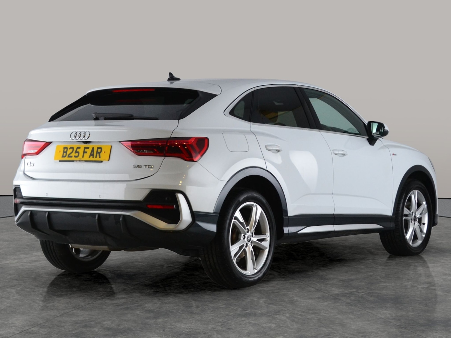 Used Audi Q3 2024 for sale - 77300814: Photo 11