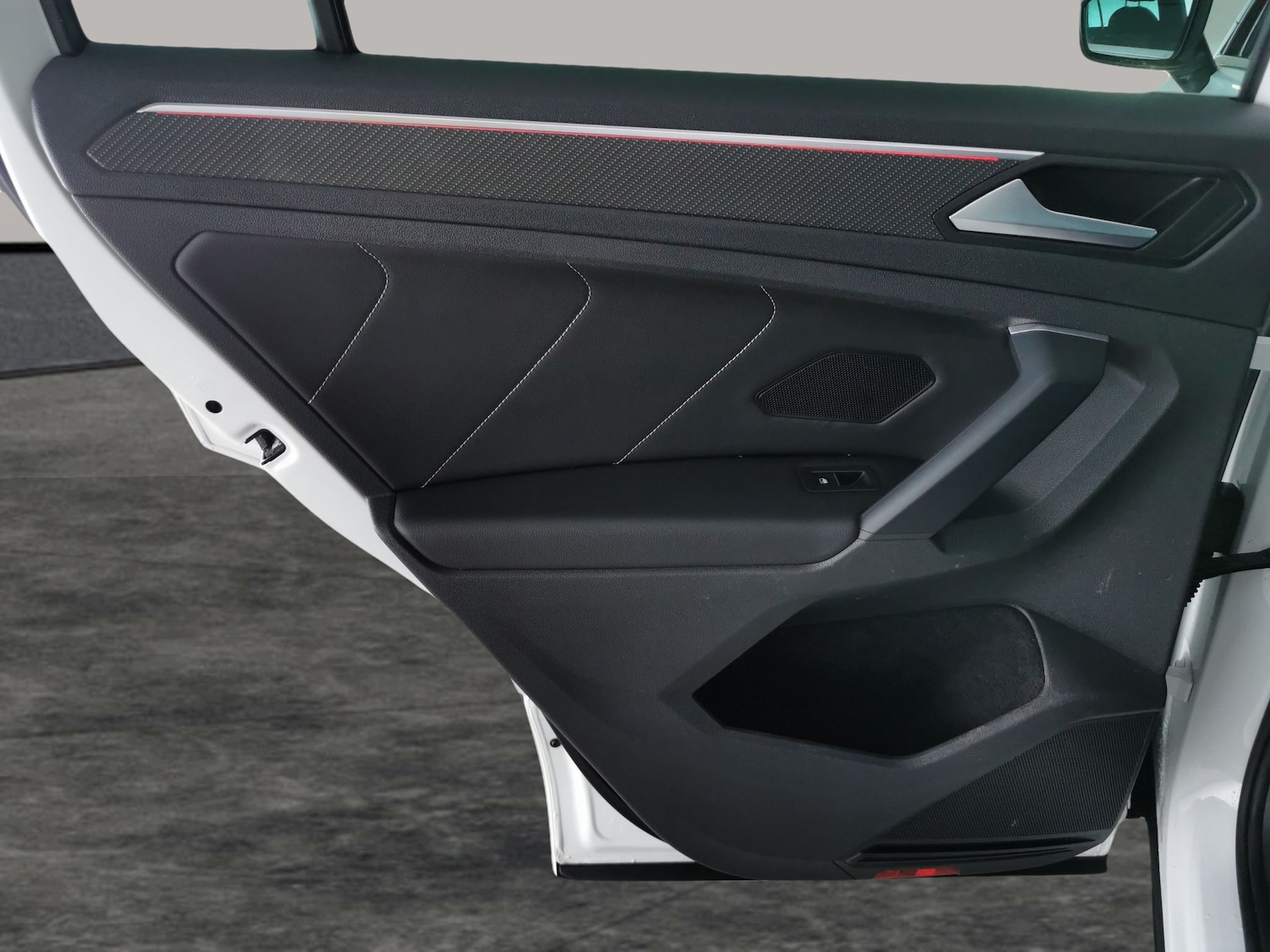 Used Volkswagen Tiguan 2021 for sale - 77398747: Photo 30