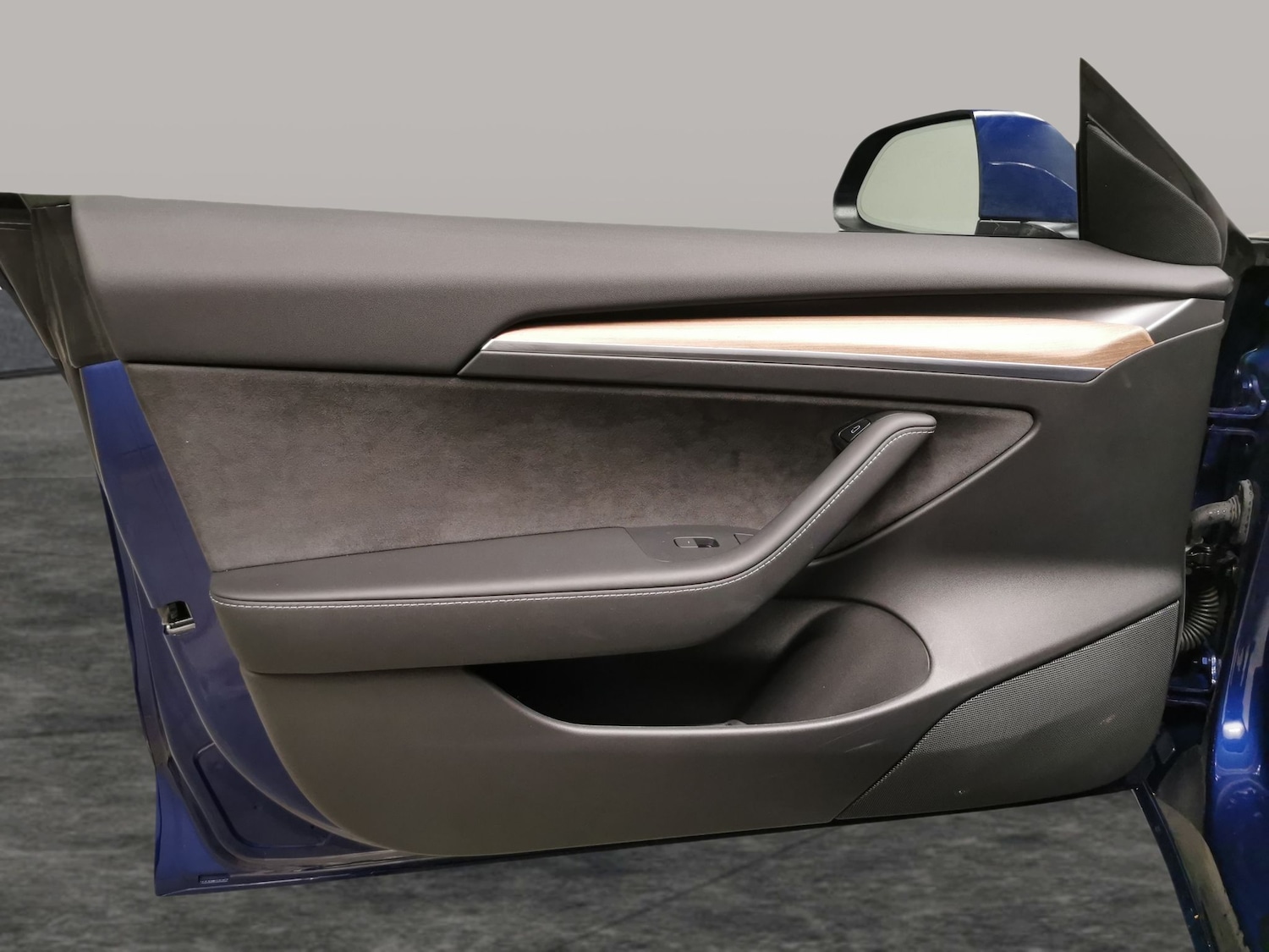 Used Tesla Model 3 2023 for sale - 77885670: Photo 28