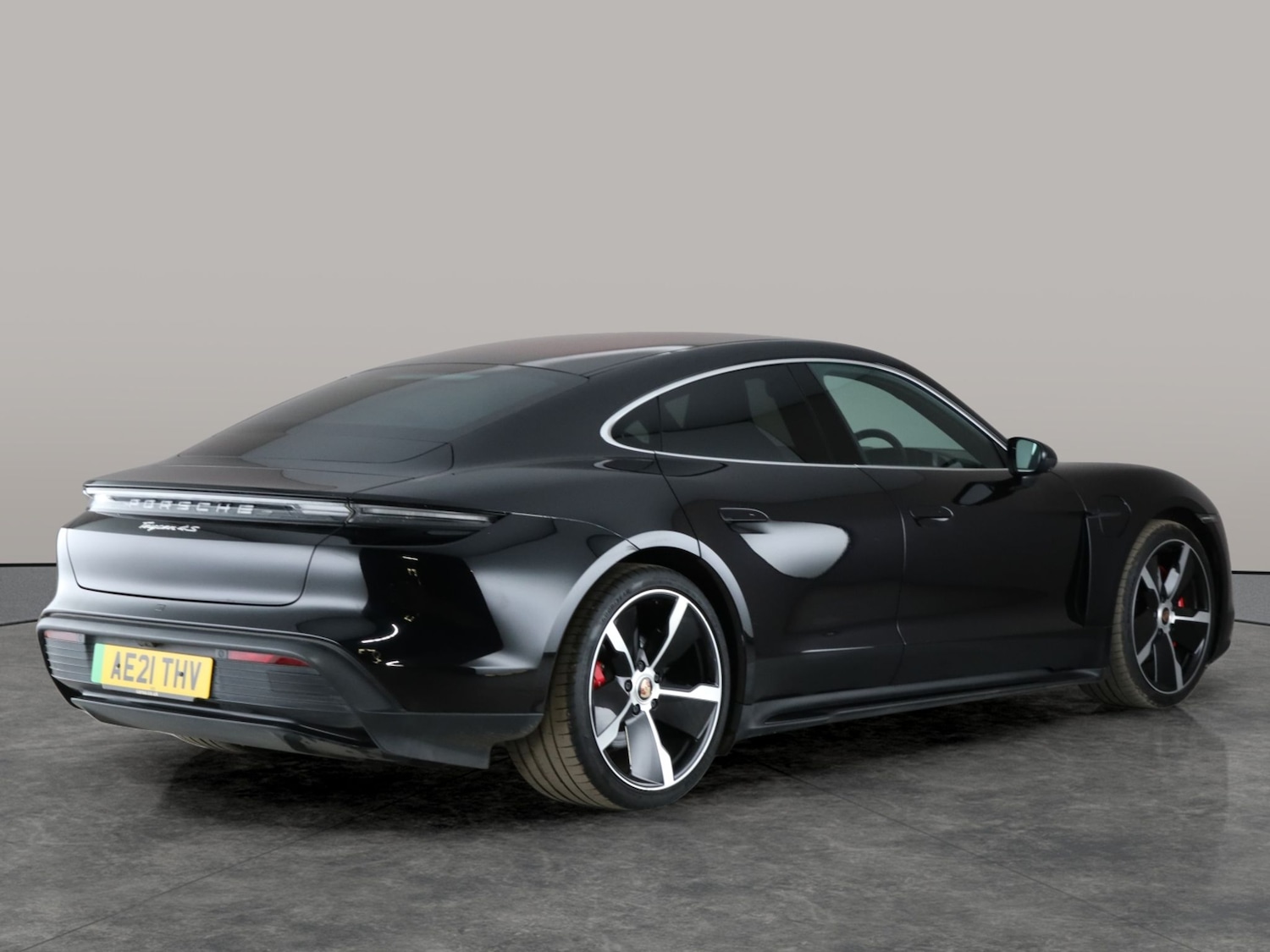 Used Porsche Taycan 2021 for sale - 76105278: Photo 16