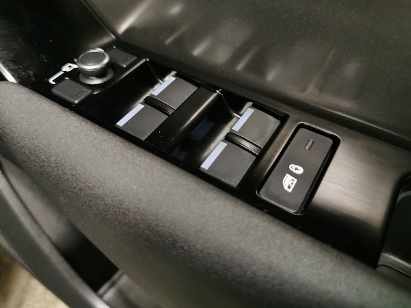 Used Land Rover Range Rover Velar 2021 for sale - 76264246: Photo 18