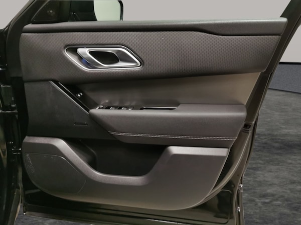 Used Land Rover Range Rover Velar 2021 for sale - 76264246: Photo 38