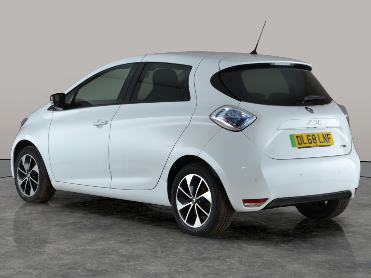 Used Renault Zoe 2019 for sale - 77086316: Photo 11