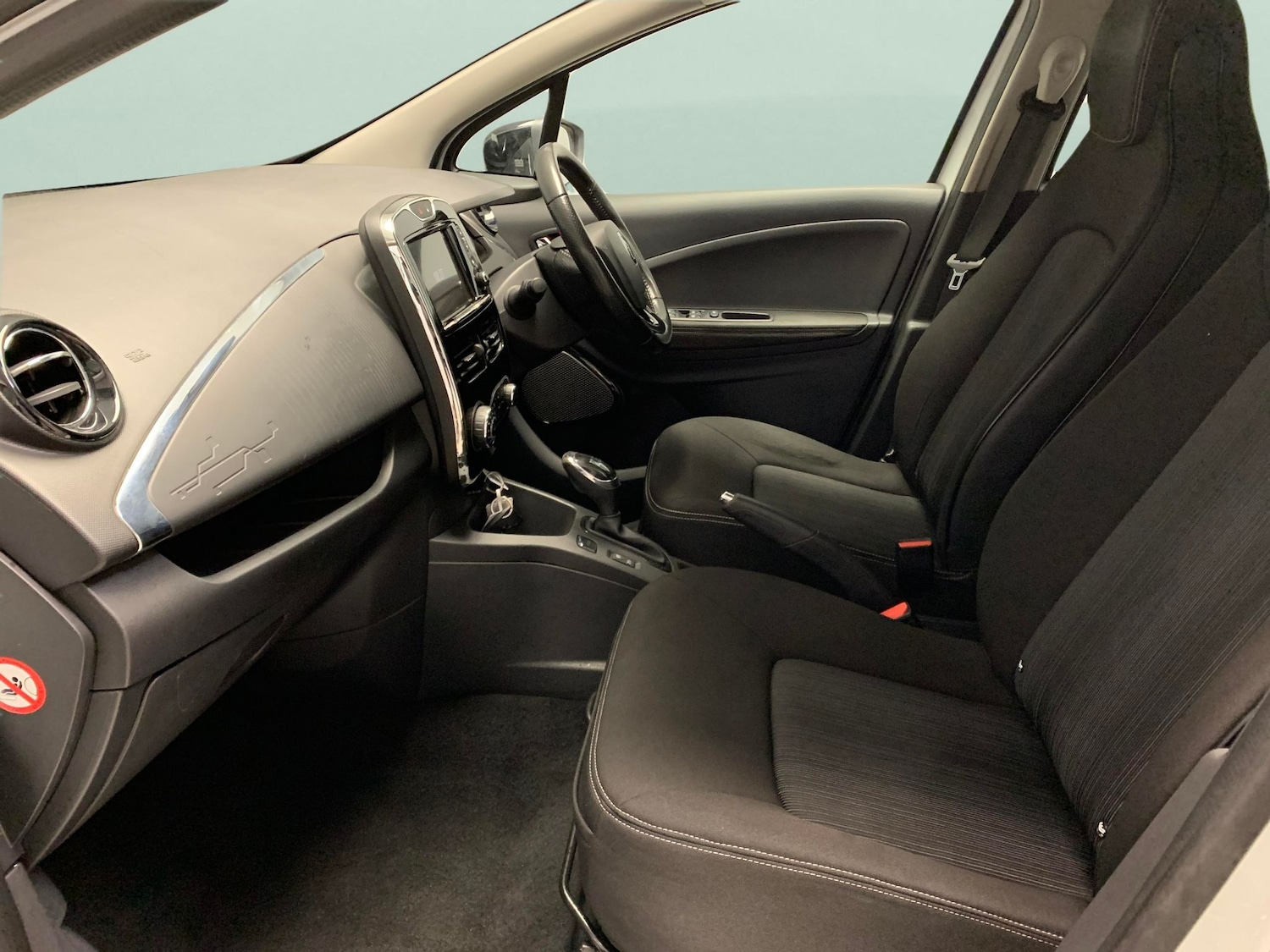 Used Renault Zoe 2019 for sale - 77086316: Photo 4