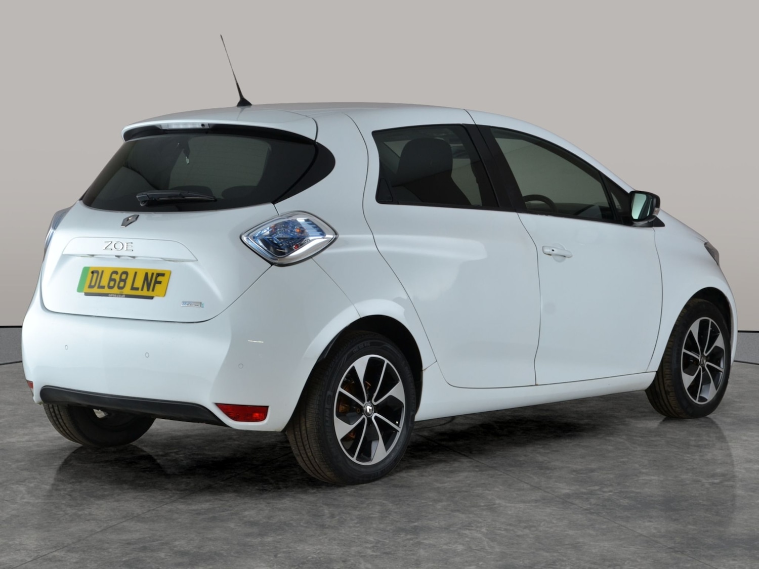 Used Renault Zoe 2019 for sale - 77086316: Photo 9