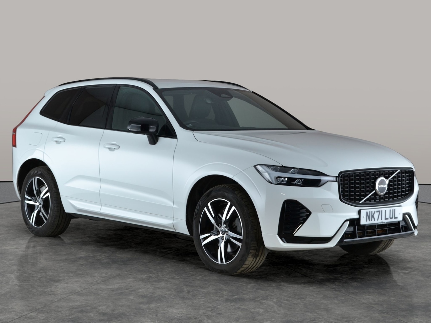 Used Volvo XC60 2021 for sale - 77316241: Photo 7