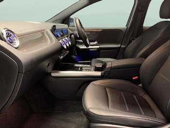 Used Mercedes-Benz GLA 2022 for sale - 76444603: Photo