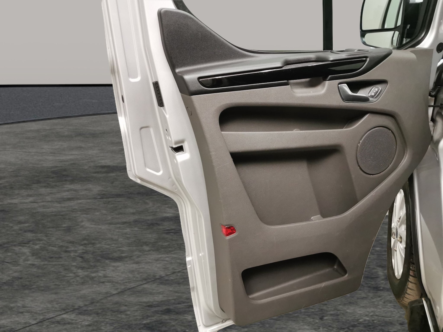 Used Ford Transit Custom 2022 for sale - 76480131: Photo 20