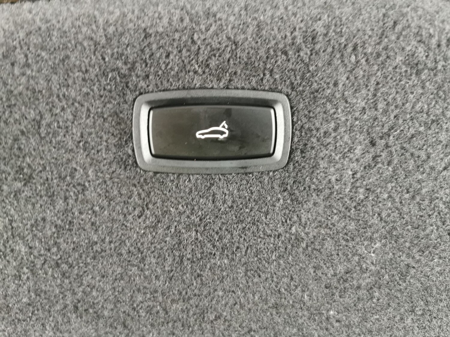 Used Porsche Taycan 2022 for sale - 78015052: Photo 16