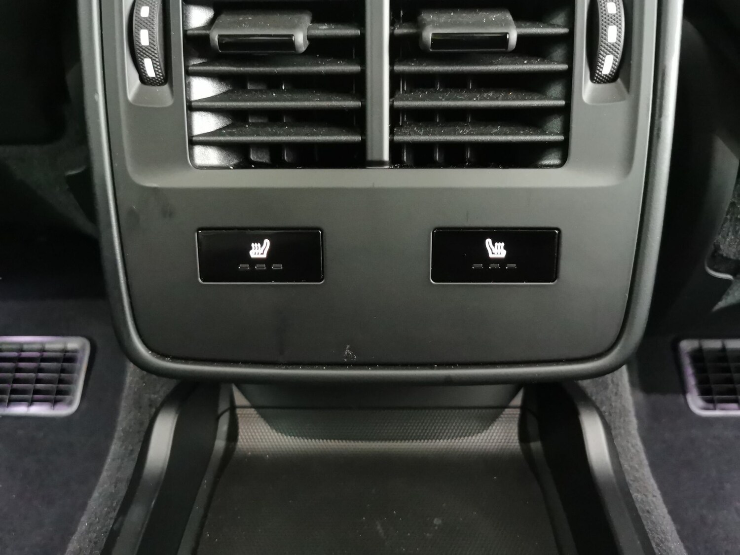 Used Porsche Taycan 2022 for sale - 78015052: Photo 18