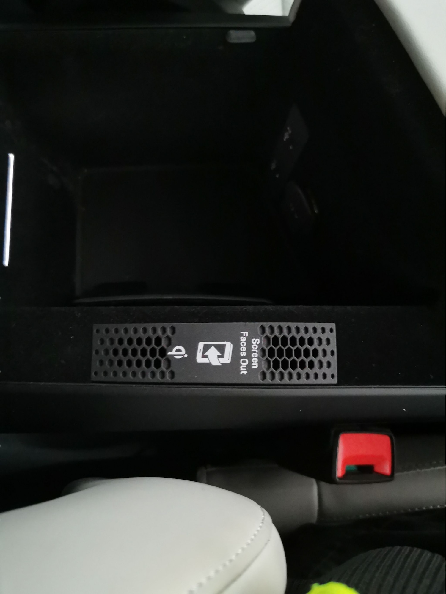 Used Porsche Taycan 2022 for sale - 78015052: Photo 26