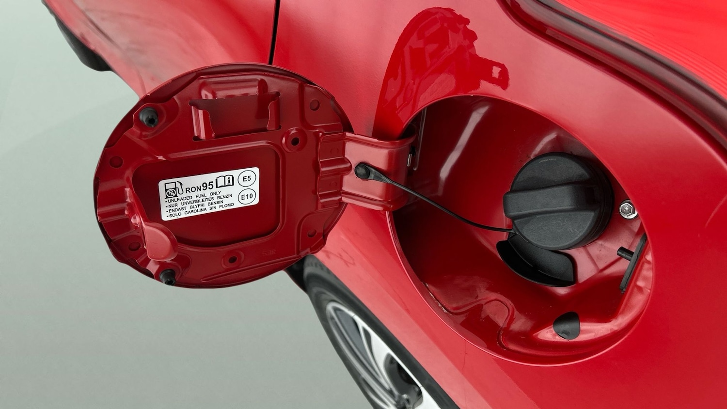 Used Suzuki Swift 2022 for sale - 76766654: Photo 12