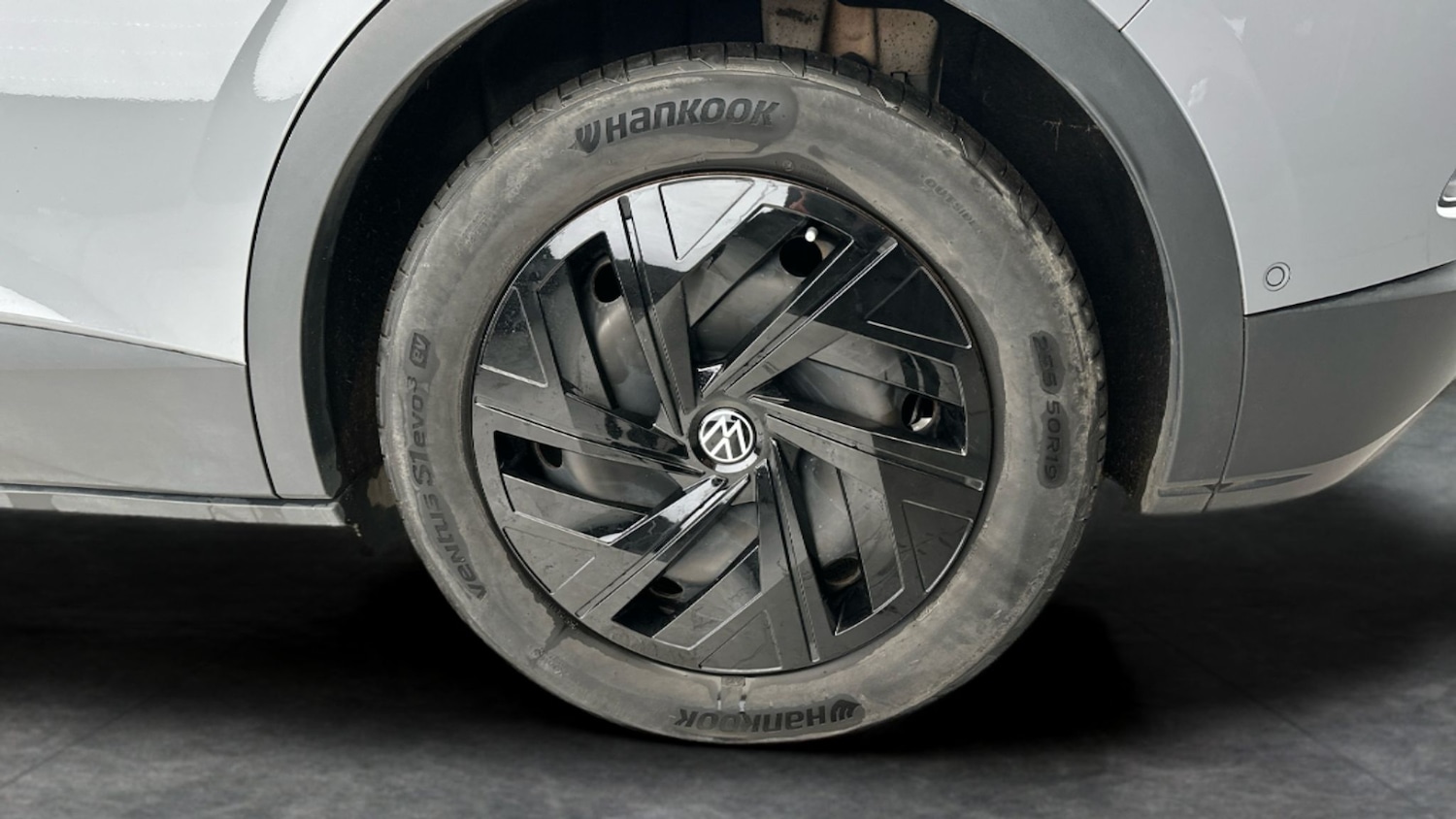 Used Volkswagen ID.4 2023 for sale - 76978189: Photo 10