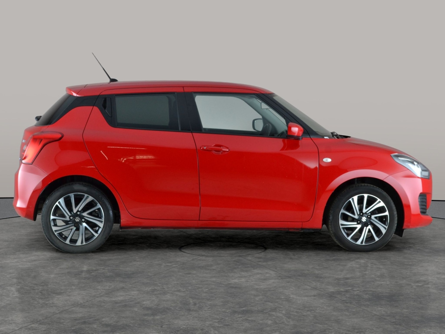 Used Suzuki Swift 2022 for sale - 77576871: Photo 8