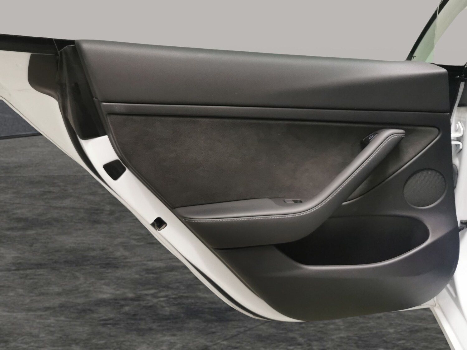 Used Tesla Model 3 2021 for sale - 77810550: Photo 26