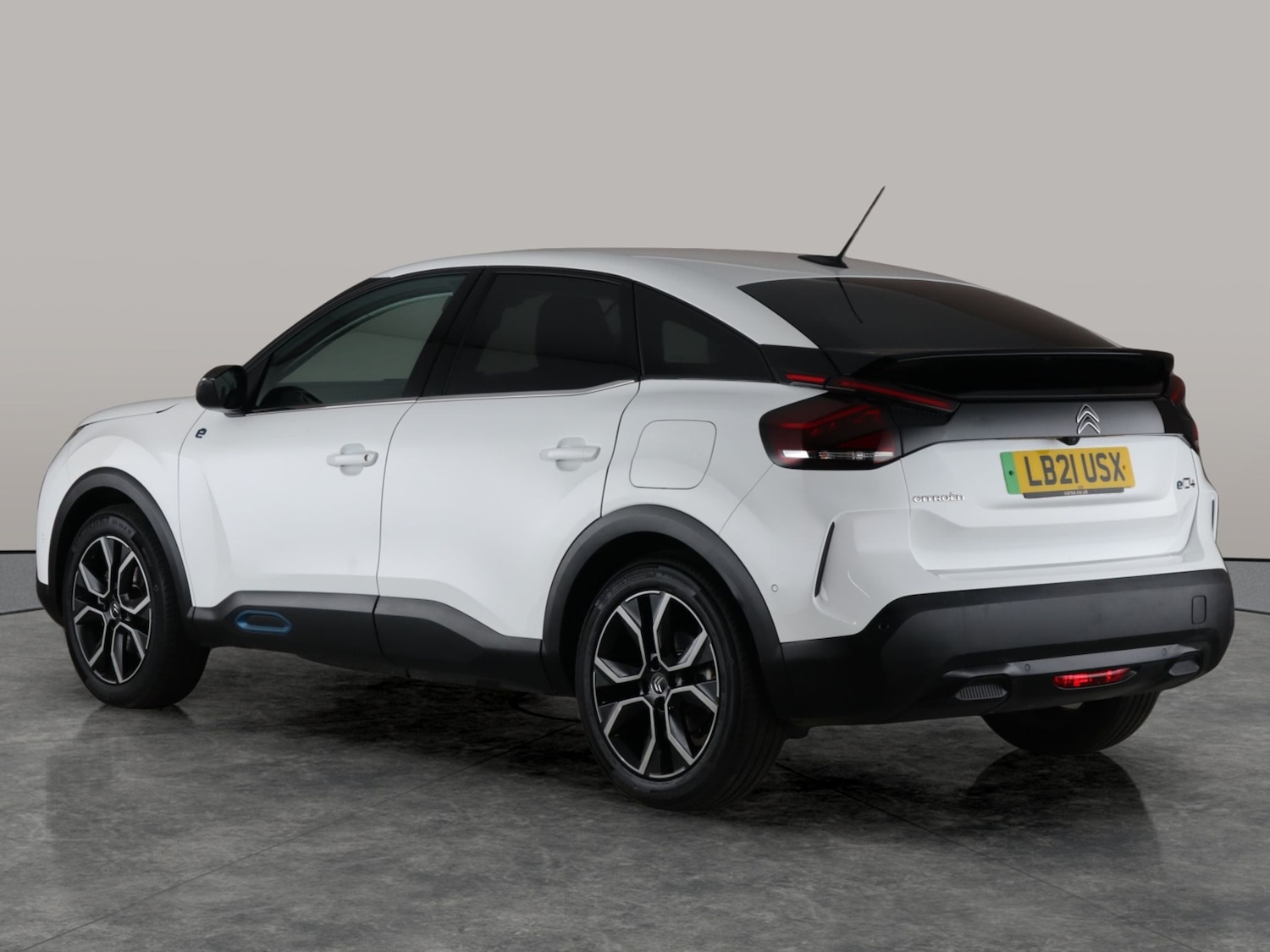 Used Citroen e-C4 2021 for sale - 76668527: Photo 12