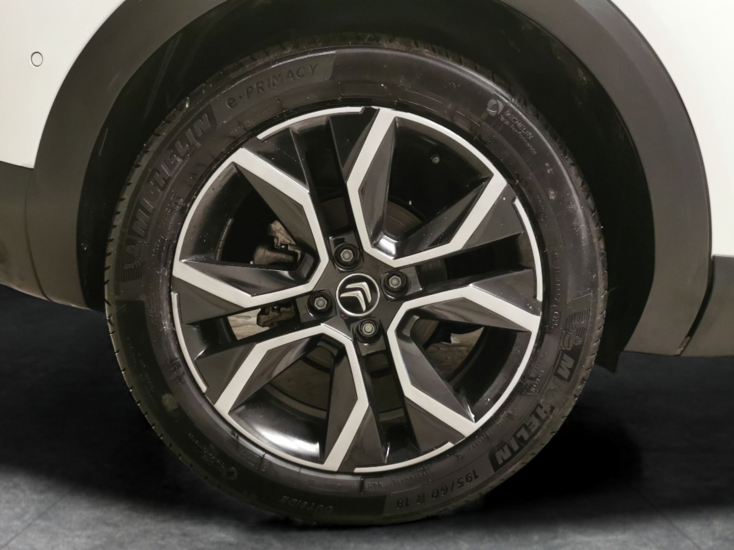 Used Citroen e-C4 2021 for sale - 76668527: Photo 24