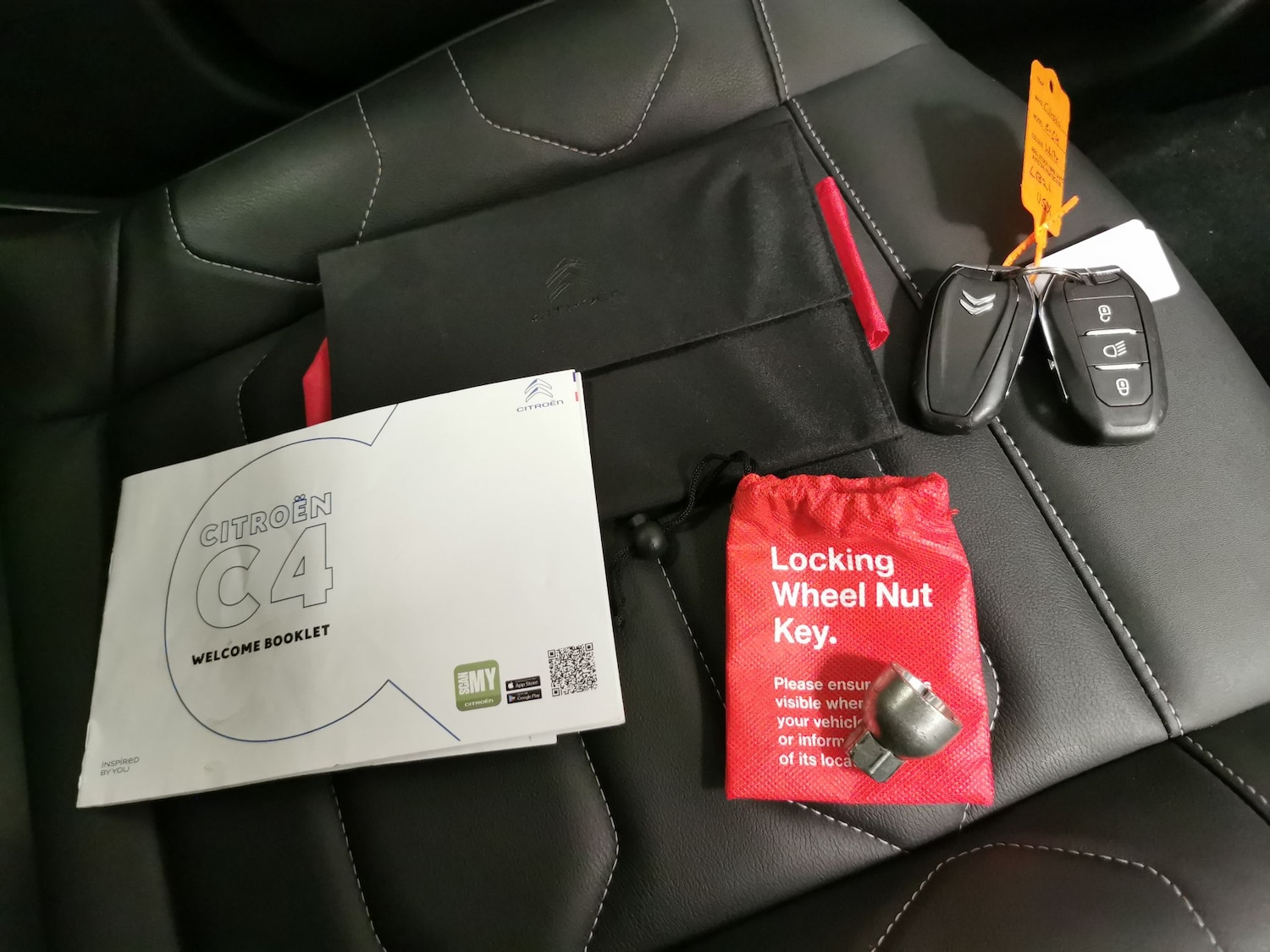 Used Citroen e-C4 2021 for sale - 76668527: Photo 31