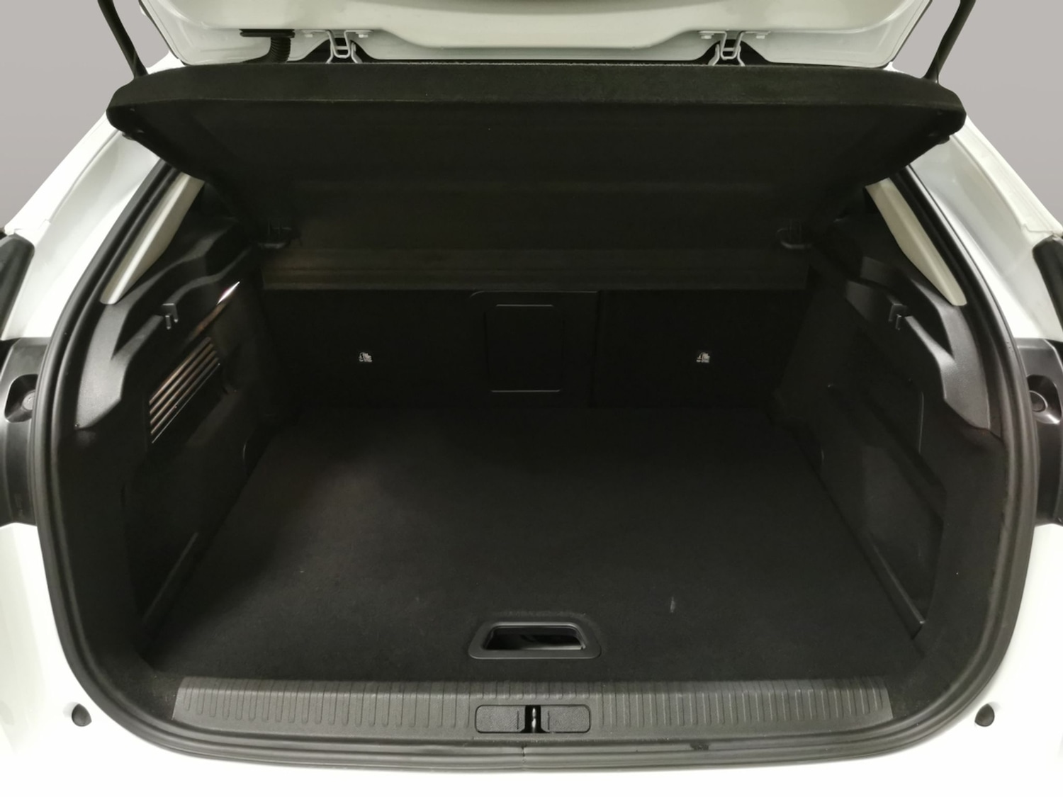 Used Citroen e-C4 2021 for sale - 76668527: Photo 33