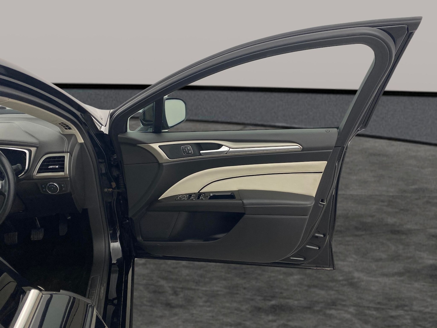 Used Ford Mondeo for sale - 77245893: Photo 30