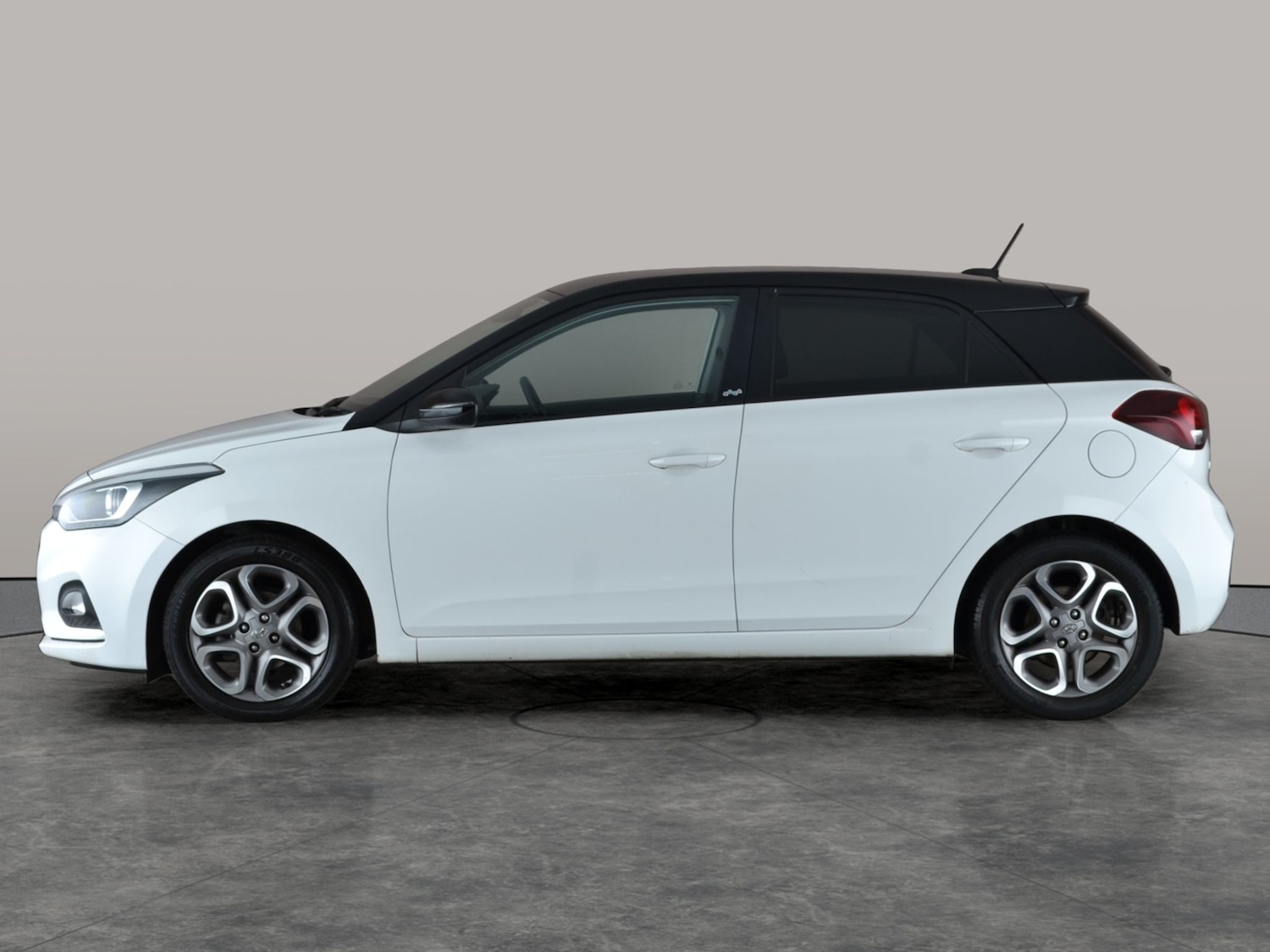 Used Hyundai i20 2020 for sale - 76879192: Photo 14