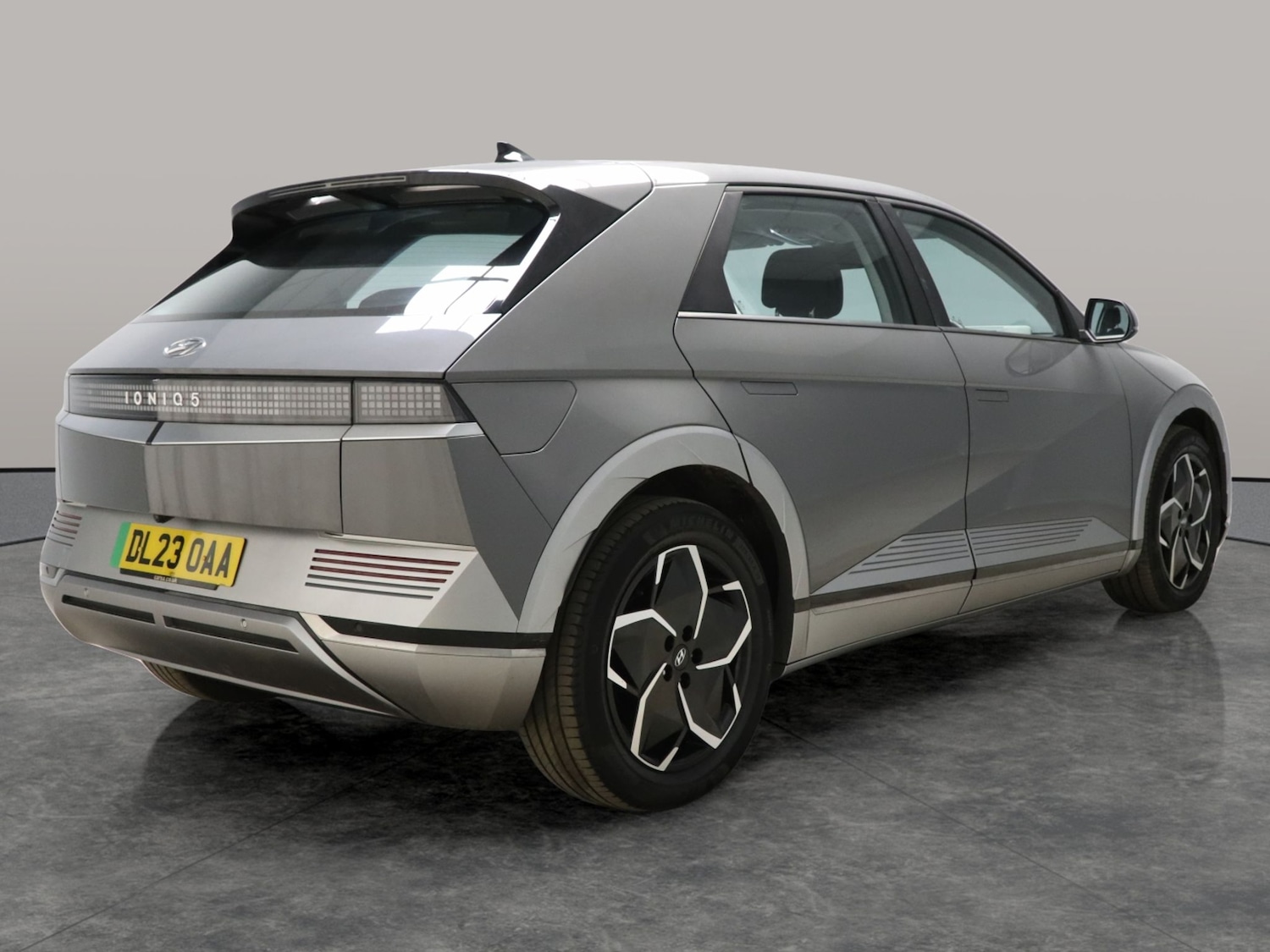 Used Hyundai IONIQ 5 2023 for sale - 76118129: Photo 13